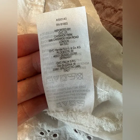 Candice Cameron Bure White Eyelet Button-Up Shirt - Size XS - Picture 12 of 14